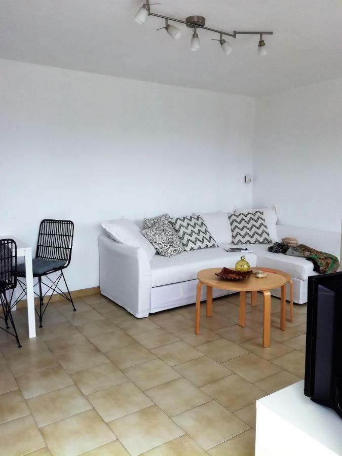 Nesaea Seafront House Villa Parasporos Dış mekan fotoğraf